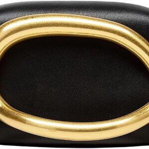 Elegant Shell Crossbody Bag with Removable Chain for Special Occasions